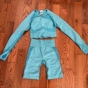 matching coordinating Set - long sleeve top and shorts